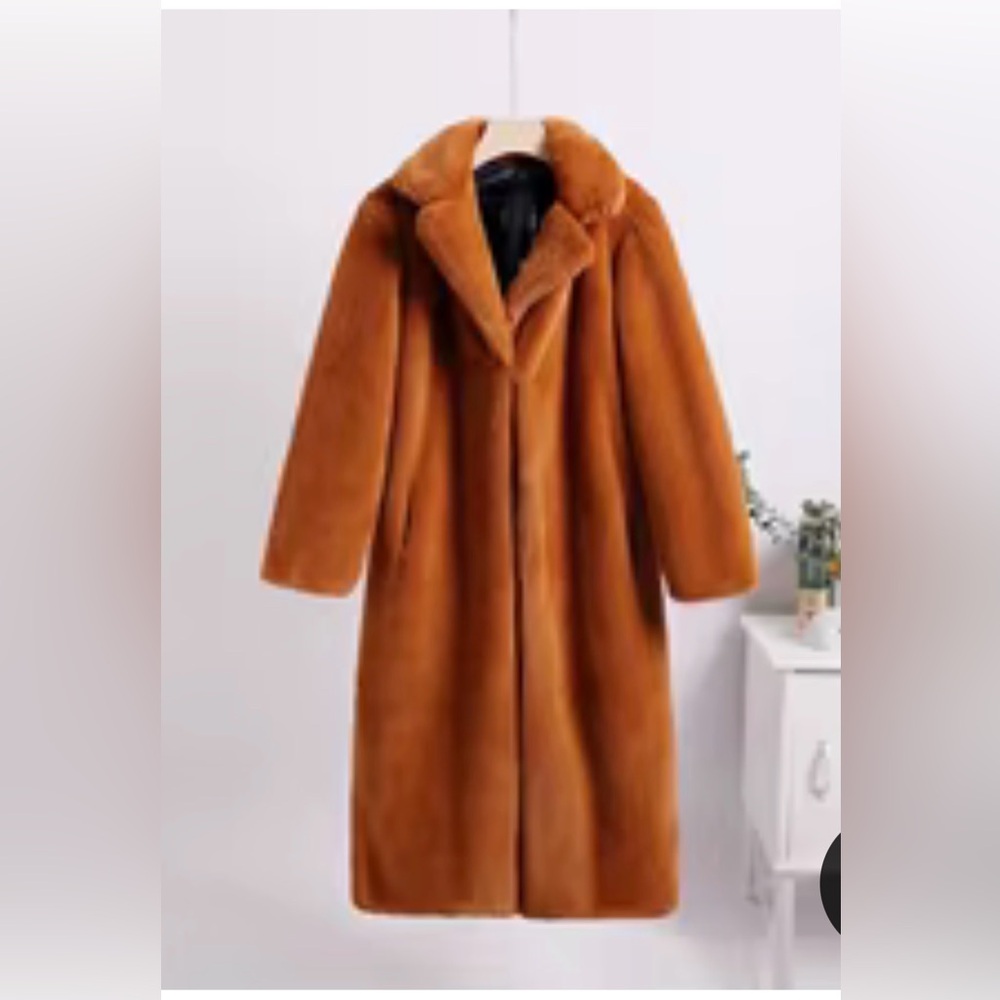 Women's Faux Fur Coat - Tan
